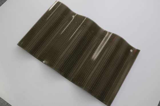 Panneaux solaires BIPV tuiles courbes 50W Tuiles photovoltaïques rouges agréées CE et design incurvé