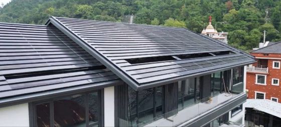 BIPV Panneau solaire intégré mono Carreaux de sol Carreaux solaires photovoltaïques à plat renouvelables 40W
