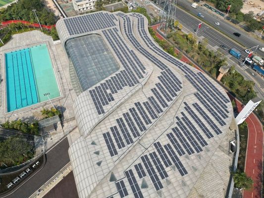 Module solaire BIPV à circuit ouvert léger et semi-mou, à tension de 53,03 V pour l'architecture ou l'agriculture