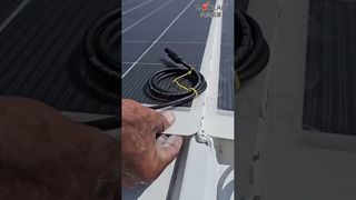 Pas de perçage, pas de supports ! Collez l'énergie solaire sur des toits incurvés - des liaisons adhésives structurelles en une seule étape.